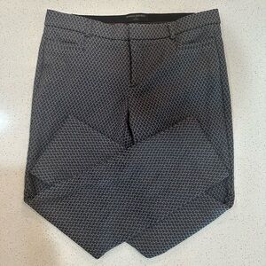 Petite Banana Republic Black and White Sloan Fit Pants